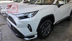 تۆیۆتا ڕاڤ 4